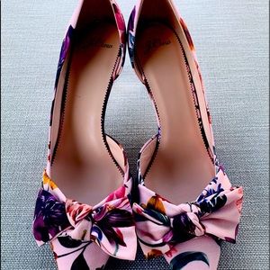 J CREW Colette D’Orsay Dutch Flower Bow Pump